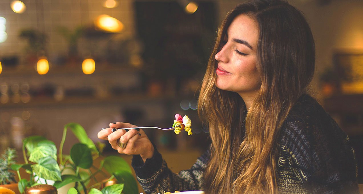 Benefits of eating in peace